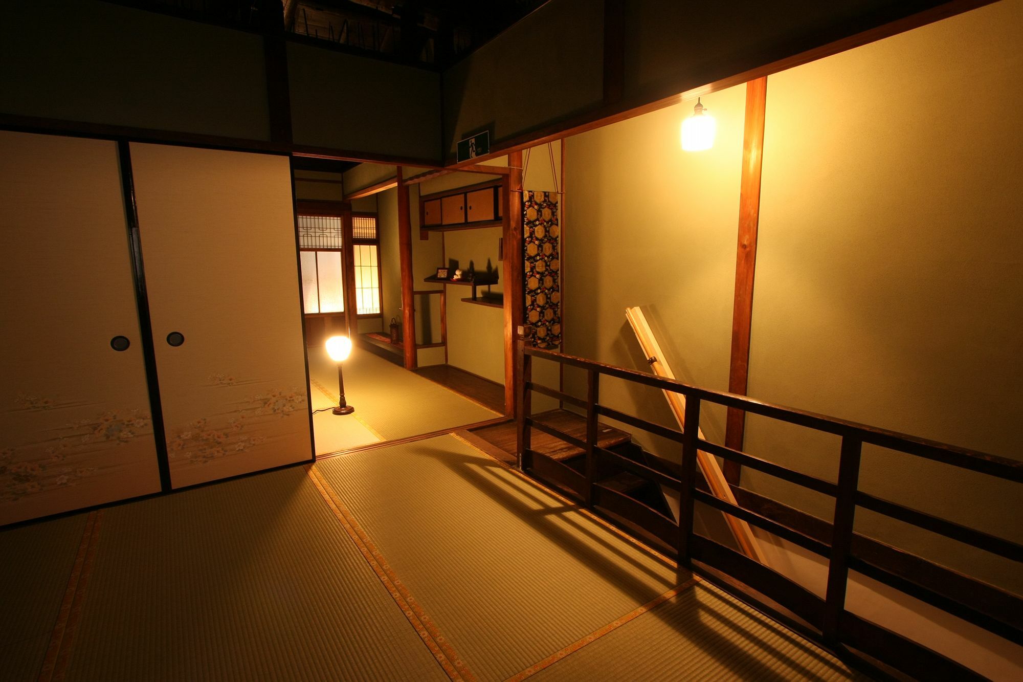京都市 nao炬乃座麩屋町ヴィラ エクステリア 写真
